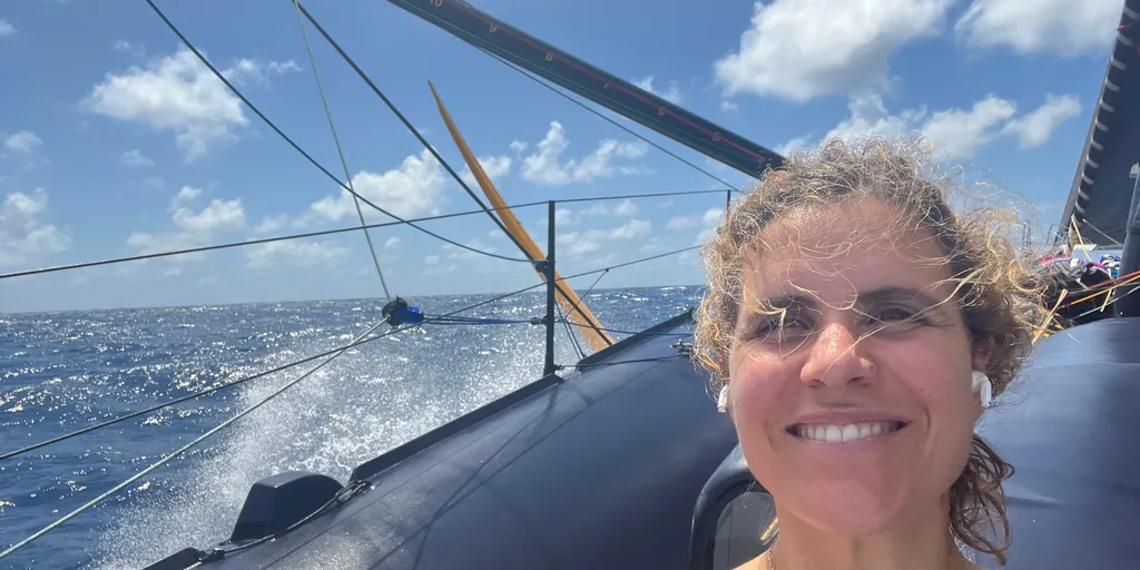 COURSE, 21 NOVEMBRE 2024 : Photo envoyée depuis le bateau L'Occitane en Provence lors de la course à la voile du Vendée Globe le 21 novembre 2024. (Photo de la skipper Clarisse Crémer)