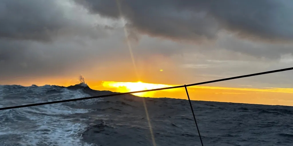 RACE, DECEMBER 13, 2024 : Photo sent from the boat Groupe Dubreuil during the Vendee Globe sailing race on December 13, 2024. (Photo by skipper Sébastien Simon)
Sunset 