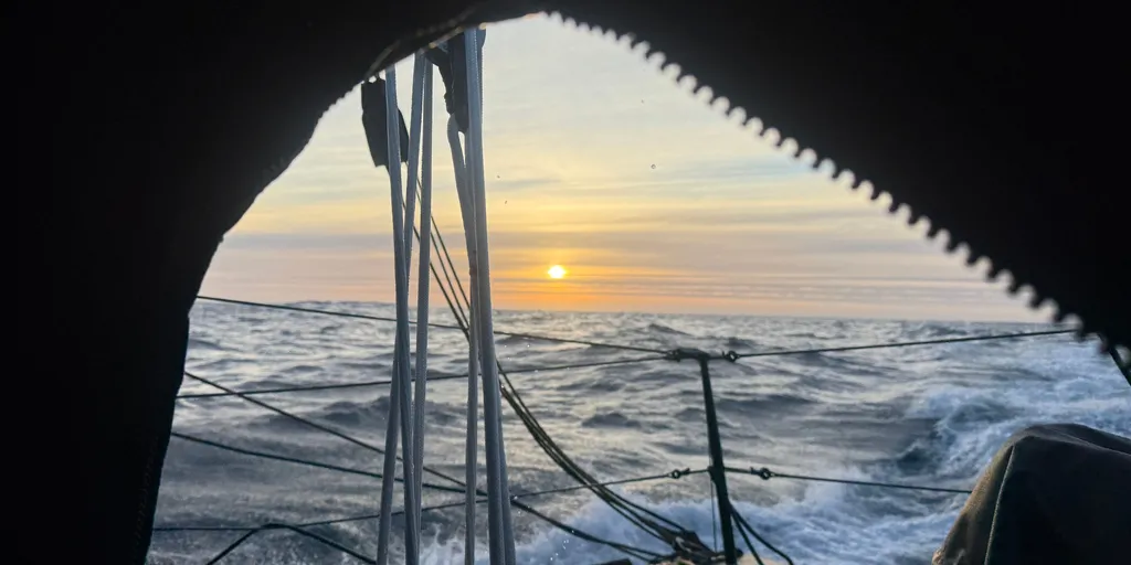 LE 31 DÉCEMBRE 2024 : Photo envoyée depuis le bateau GUYOT Environnement - Water Family lors de la course à la voile du Vendée Globe le 31 décembre 2024. (Photo du skipper Benjamin Dutreux)