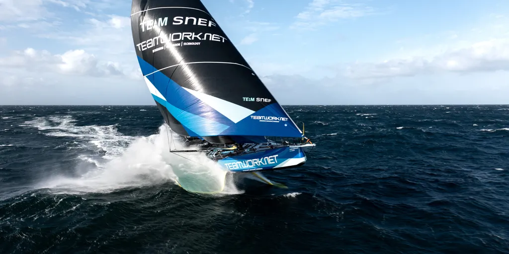LORIENT, FRANCE - SEPTEMBER 26, 2024 : Teamwork - Team Snef skipper Justine Mettraux (SUI) is pictured during training, on September 26, 2024 off Lorient, France - Photo Gauthier Lebec 