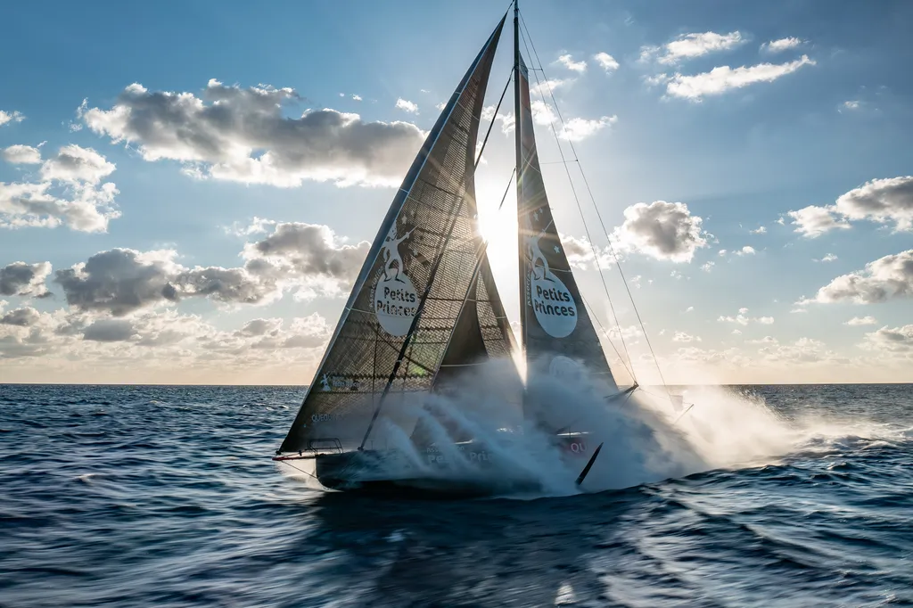 IMOCA Association Petits Princes – Quéguiner