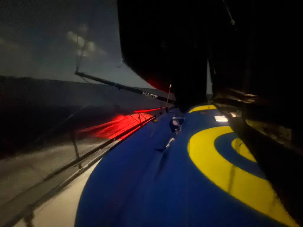 COURSE, 15 NOVEMBRE 2024 : Photo envoyée depuis le bateau MACIF Santé Prévoyance lors de la course à la voile du Vendée Globe le 15 novembre 2024. (Photo du skipper Charlie Dalin)