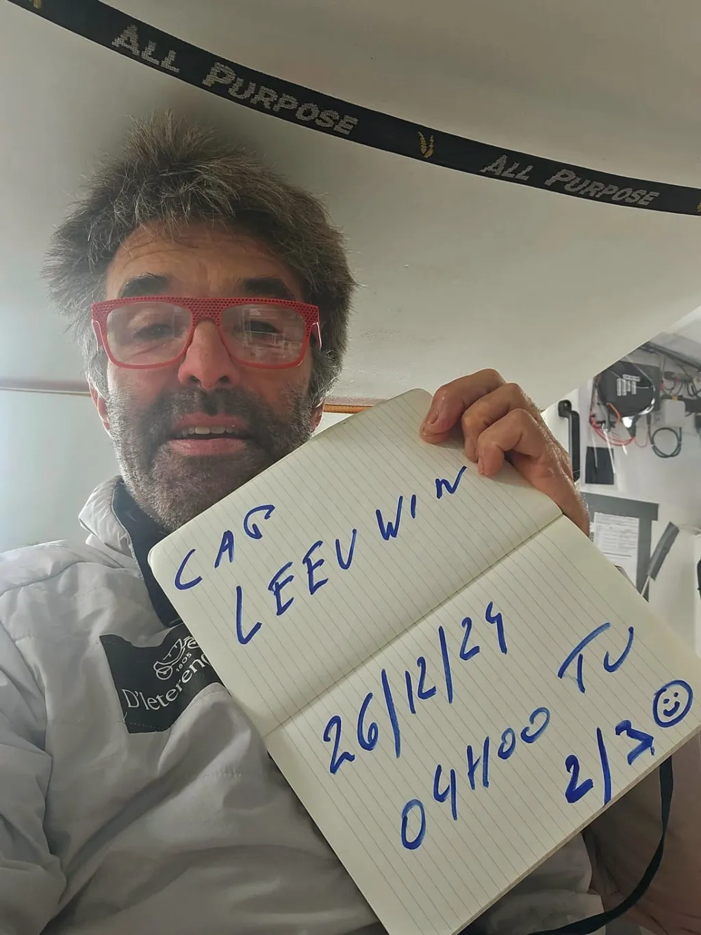 COURSE, 26 DÉCEMBRE 2024 : Photo envoyée depuis le bateau D'Ieteren Group lors de la course à la voile du Vendée Globe le 26 décembre 2024. (Photo du skipper Denis Van Weynbergh) Cap Leeuwin