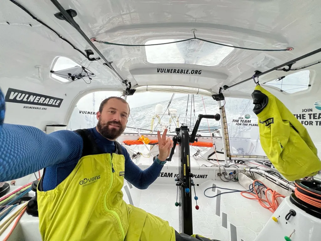 LE 31 DÉCEMBRE 2024 : Photo envoyée depuis le bateau VULNERABLE SG lors de la course à la voile du Vendée Globe le 31 décembre 2024. (Photo du skipper Sam Goodchild)