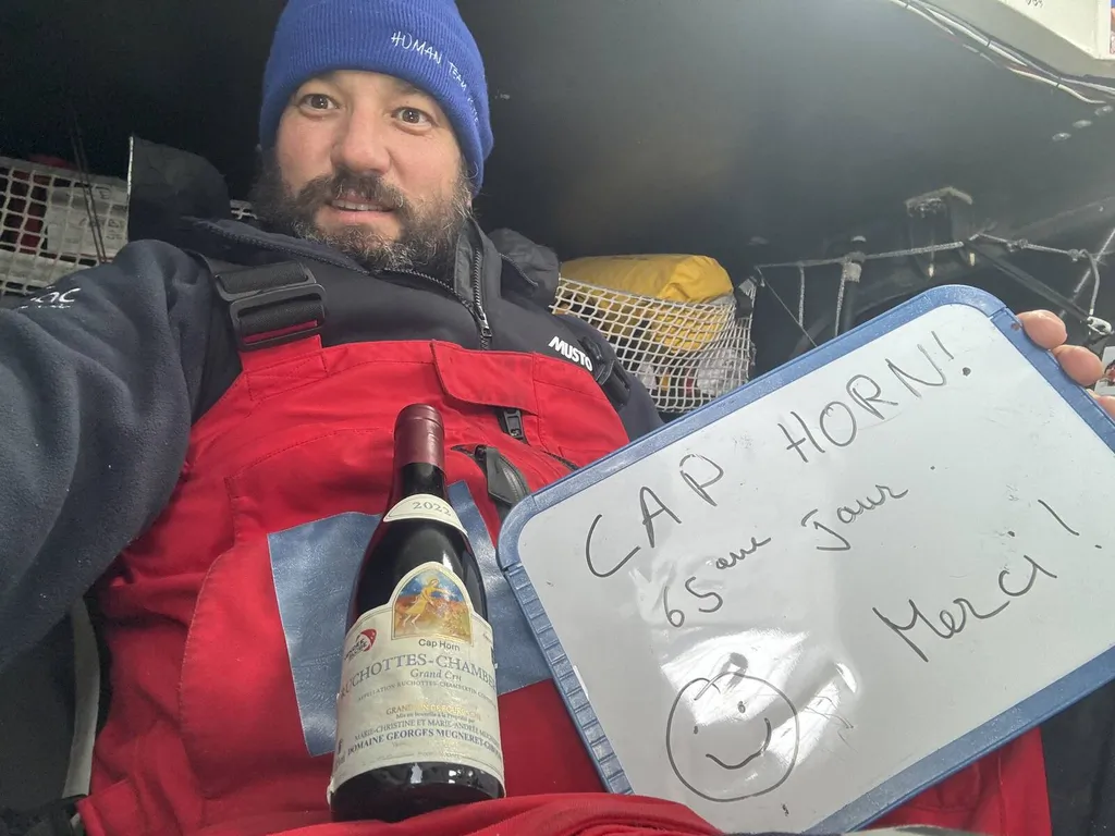 COURSE, 15 JANVIER 2024 : Photo envoyée depuis le bateau HUMAN Immobilier en train de passer le Cap Horn lors de la course à la voile du Vendée Globe le 15 janvier 2024. (Photo du skipper Antoine Cornic)