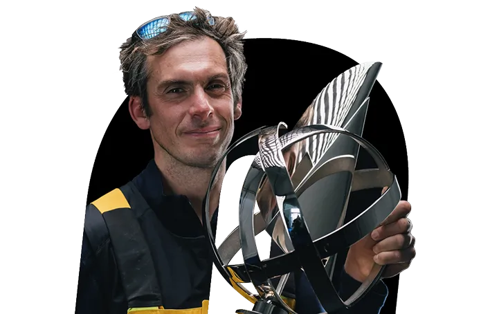Trophée Vendée Globe Charlie Dalin 2025