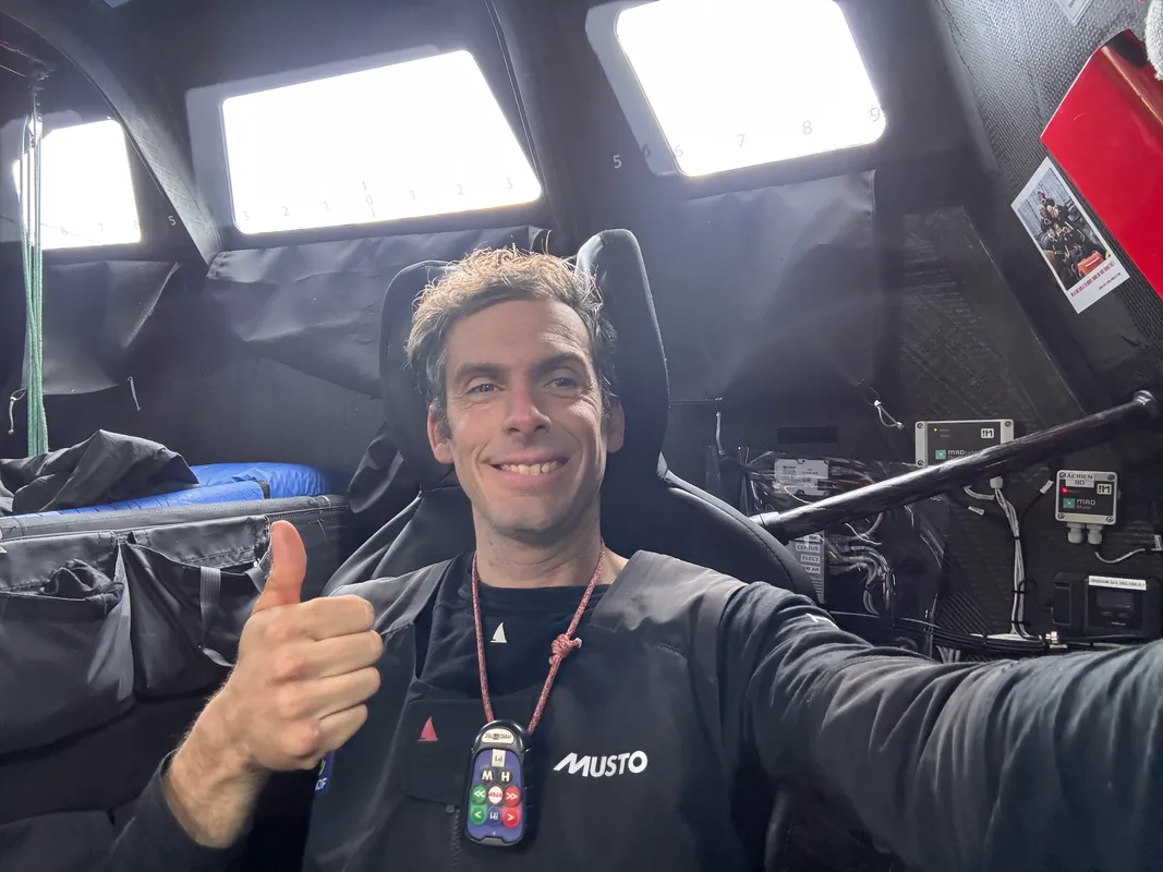 COURSE, 12 DÉCEMBRE 2024 : Photo envoyée depuis le bateau MACIF Santé Prévoyance lors de la course à la voile du Vendée Globe le 12 décembre 2024. (Photo du skipper Charlie Dalin)