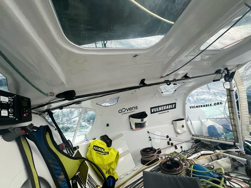 12 DÉCEMBRE 2024 : Photo envoyée depuis le bateau VULNERABLE SG lors de la course à la voile du Vendée Globe le 12 décembre 2024. (Photo du skipper Sam Goodchild)