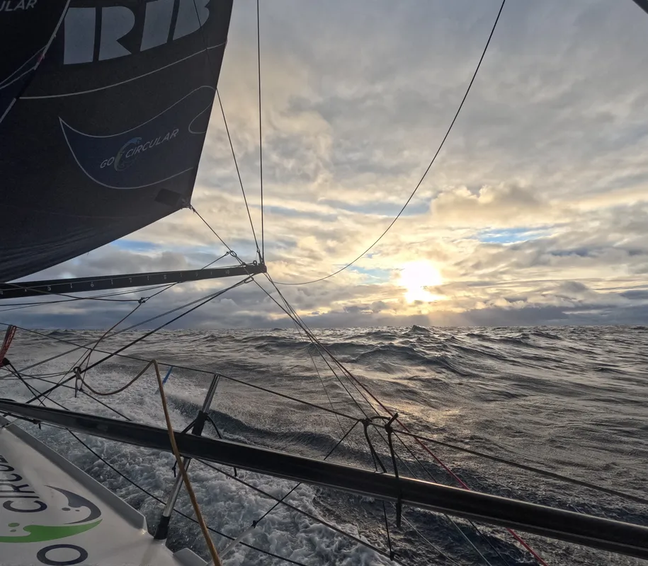 COURSE, 13 DÉCEMBRE 2024 : Photo envoyée depuis le bateau HOLCIM - PRB lors de la course à la voile du Vendée Globe le 13 décembre 2024. (Photo du skipper Nicolas Lunven)
