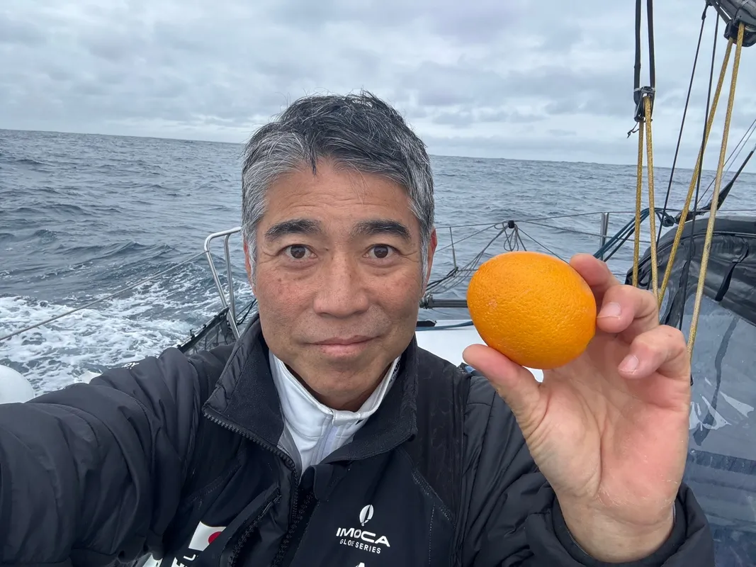 COURSE, 23 DÉCEMBRE 2024 : Photo envoyée depuis le bateau DMG MORI Global One lors de la course à la voile du Vendée Globe le 23 décembre 2024. (Photo du skipper Kojiro Shiraishi)