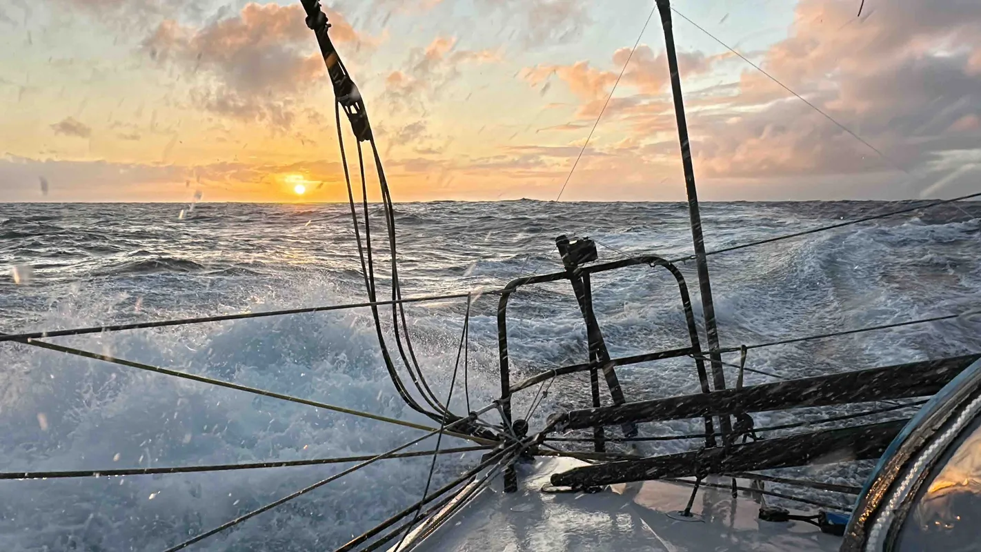 COURSE, 03 DÉCEMBRE 2024 : Photo envoyée depuis le bateau VULNERABLE skipper Thomas Ruyant (FRA) lors de la course à la voile du Vendée Globe le 03 décembre 2024. (Photo du skipper Thomas Ruyant)