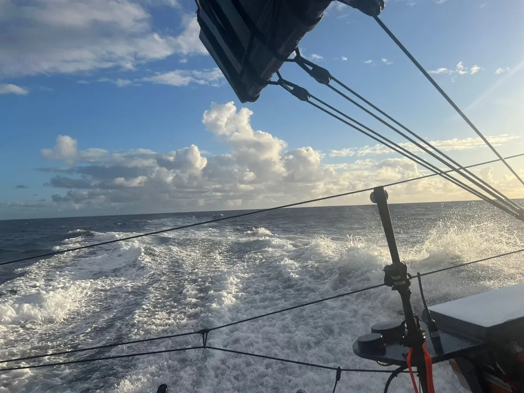 COURSE, 07 JANVIER 2025 : Photo envoyée depuis le bateau L'Occitane en Provence lors de la course à la voile du Vendée Globe le 07 janvier 2025. (Photo de la skipper Clarisse Crémer)