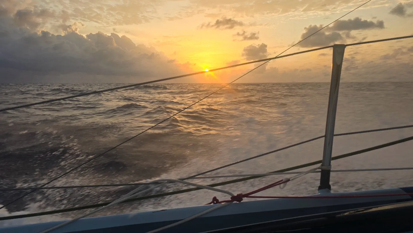 COURSE, 12 JANVIER 2025 : Photo envoyée depuis le bateau Biotherm lors de la course à la voile du Vendée Globe le 12 janvier 2025. (Photo du skipper Paul Meilhat)