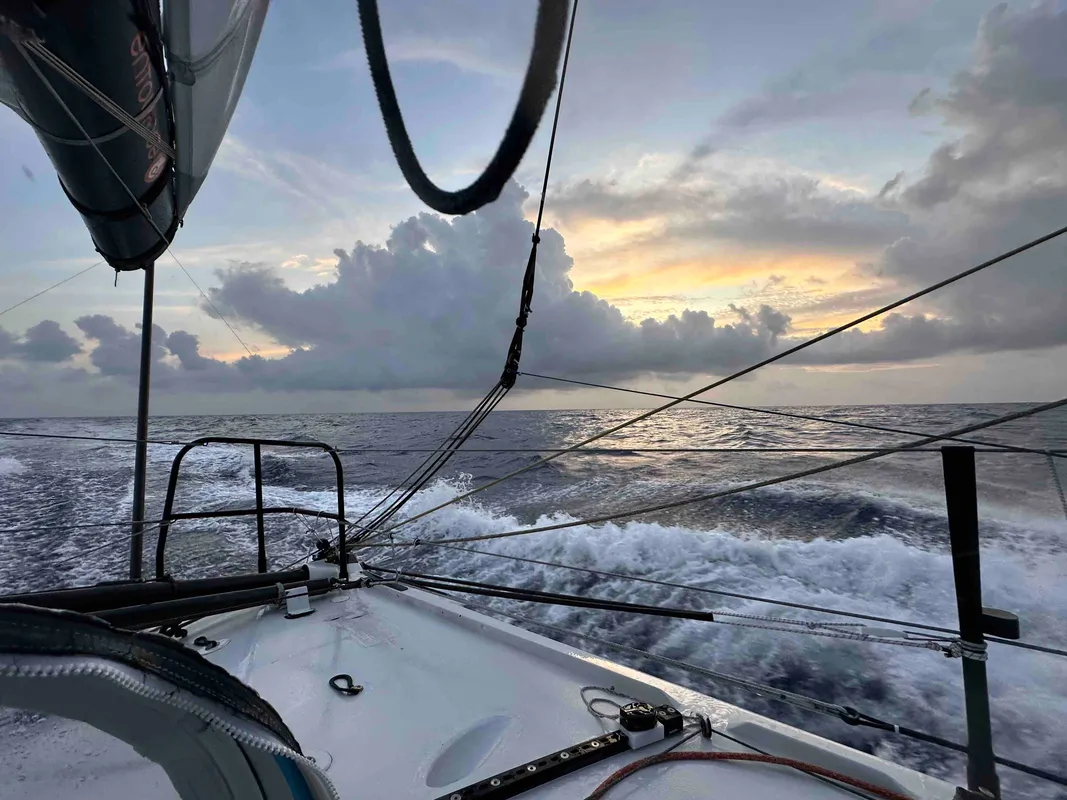COURSE, 12 DÉCEMBRE 2024 : Photo envoyée depuis le bateau VULNERABLE skipper Thomas Ruyant (FRA) lors de la course à la voile du Vendée Globe le 12 décembre 2024. (Photo du skipper Thomas Ruyant)