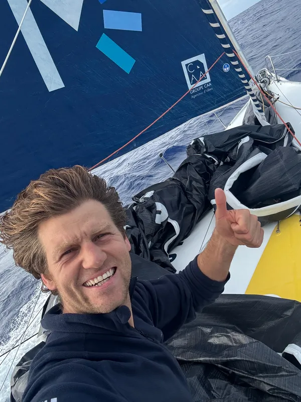 COURSE, 12 JANVIER 2024 : Photo envoyée depuis le bateau Monnoyeur - DUO for a JOB lors de la course à la voile du Vendée Globe le 12 janvier 2024. (Photo du skipper Benjamin Ferré)