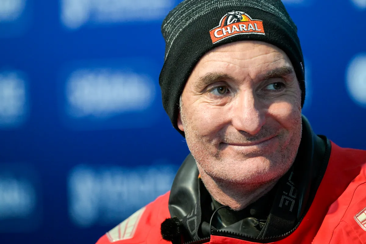 LES SABLES D'OLONNE, FRANCE - 24 JANVIER 2025 : Jérémie Beyou (FRA), skipper de Charal, est photographié sur scène après avoir pris la 4e place du Vendée Globe, le 24 janvier 2025 aux Sables d'Olonne, France - (Photo by Olivier Blanchet / Alea)