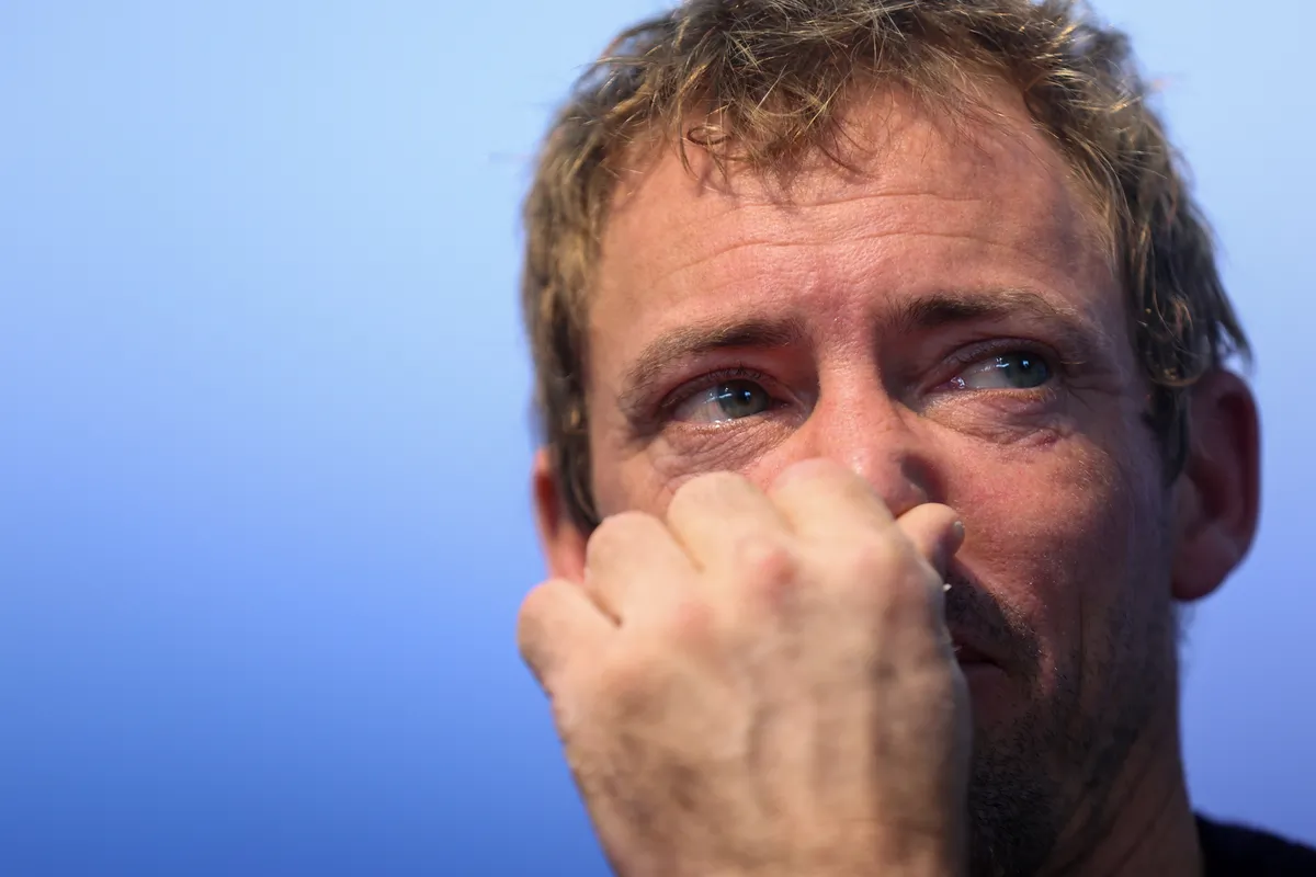 LES SABLES D'OLONNE, FRANCE - 25 JANVIER 2025 : Thomas Ruyant (FRA), skipper de VULNERABLE, est photographié lors de sa conférence de presse après avoir pris la 7e place du Vendée Globe, le 25 janvier 2025 aux Sables d'Olonne, France - (Photo by / Alea)