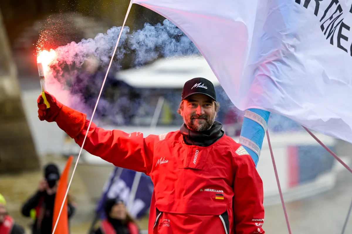 LES SABLES D'OLONNE, FRANCE - 30 JANVIER 2025 : Malizia - Le skipper de Seaexplorer Boris Herrmann (GER) est photographié après avoir pris la 12ème place du Vendée Globe, le 30 janvier 2025 aux Sables d'Olonne, France - (Photo by Olivier Blanchet / Alea)