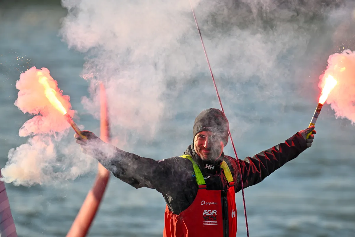 LES SABLES D'OLONNE, FRANCE - 04 FEVRIER 2025 : Giancarlo Pedote (ITA), skipper de Prysmian, fête sa 22ème place dans le Vendée Globe, le 04 février 2025 aux Sables d'Olonne, France - (Photo by Jean-Louis Carli / Alea)