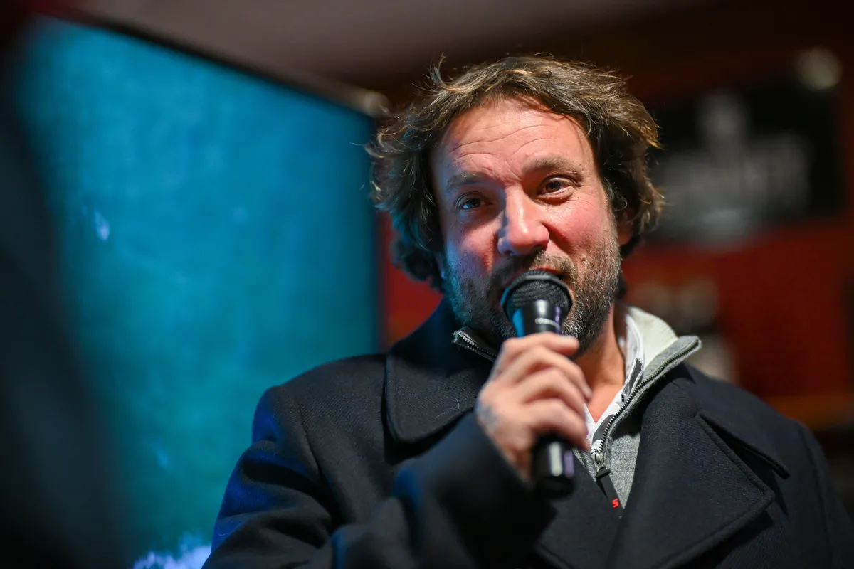 LES SABLES D'OLONNE, FRANCE - 15 FEVRIER 2025 : Le skipper de HUMAN Immobilier Antoine Cornic (FRA) est photographié au Skippers Finishers Club du Vendée Globe, le 15 février 2025 aux Sables d'Olonne, France - (Photo by Vincent Curutchet / Alea)