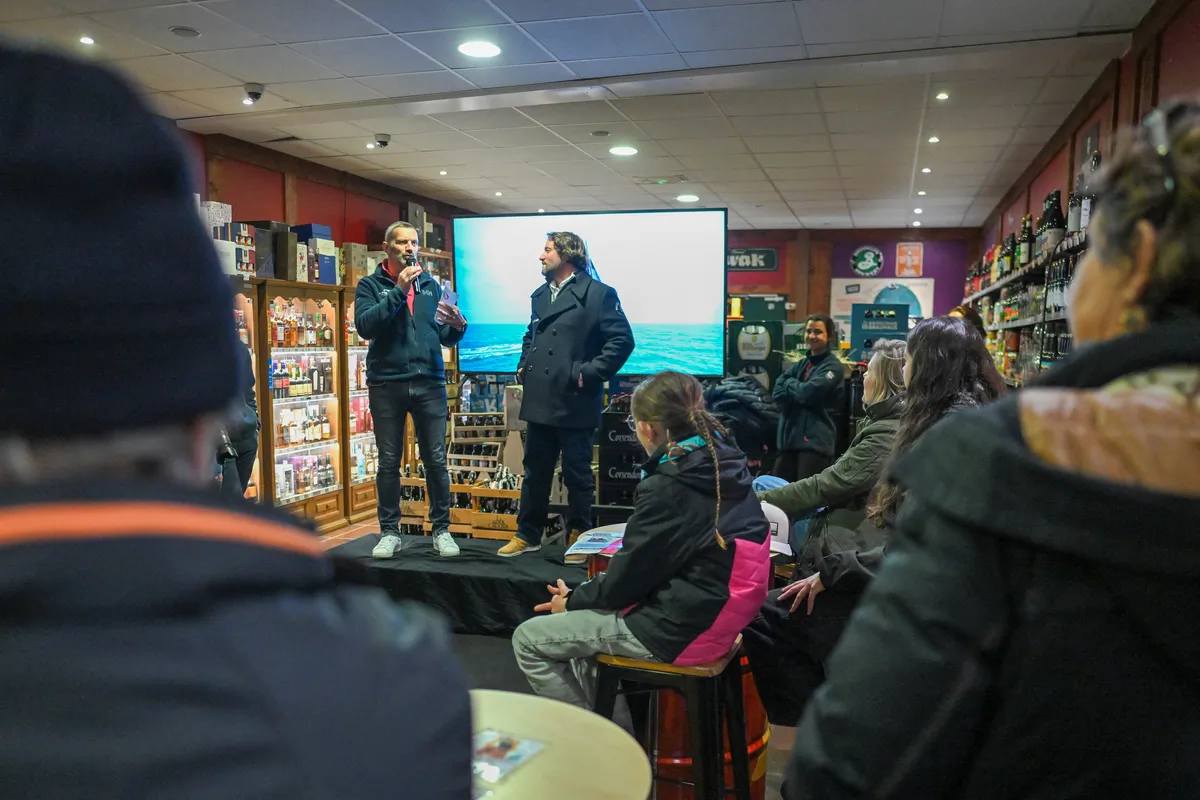 LES SABLES D'OLONNE, FRANCE - 15 FEVRIER 2025 : Le skipper de HUMAN Immobilier Antoine Cornic (FRA) est photographié au Skippers Finishers Club du Vendée Globe, le 15 février 2025 aux Sables d'Olonne, France - (Photo by Vincent Curutchet / Alea)