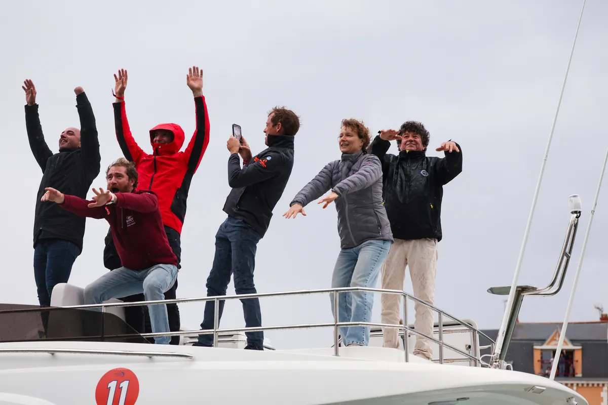 LES SABLES D'OLONNE, FRANCE - 10 MAI 2025 : Des skippers et diverses activités sont photographiés lors de la parade nautique de la remise des prix du Vendée Globe, le 10 mai 2025 aux Sables d'Olonne, France - (Photo by Jean-Marie Liot / Alea)