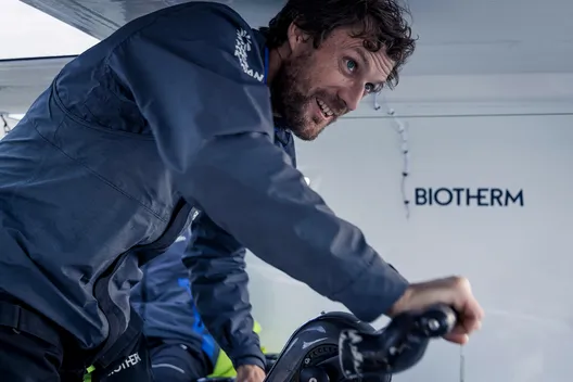 Paul Meilhat à bord de son IMOCA Biotherm
