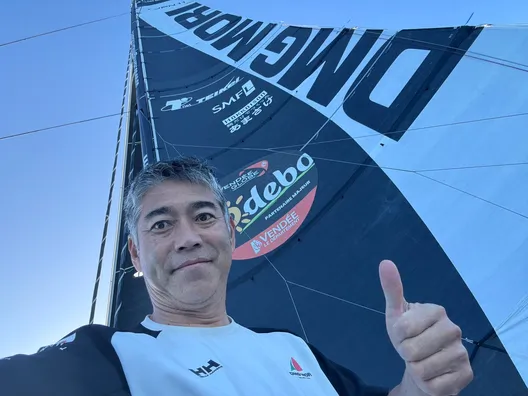 COURSE, 08 DÉCEMBRE 2024 : Photo envoyée depuis le bateau DMG MORI Global One lors de la course à la voile du Vendée Globe le 08 décembre 2024. (Photo du skipper Kojiro Shiraishi) La grand-voile fonctionne