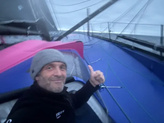 HORS COUR, 11 FÉVRIER 2025 : Photo envoyée depuis le bateau STAND AS ONE - Altavia, retiré de la course du Vendée Globe, le 11 février 2025. (Photo du skipper Eric Bellion)