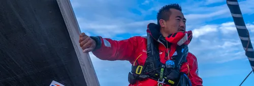 LORIENT, FRANCE - 17 OCTOBRE 2024 : Le skipper de Singchain Team Haikou, Jingkun Xu (CN), est photographié le 17 octobre 2024 à Lorient, France - Photo by Singchain Team Haikou