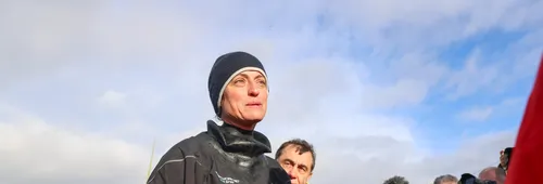 LES SABLES D'OLONNE, FRANCE - 25 JANVIER 2025 : Justine Mettraux (SUI), skipper de Team Snef, est photographiée après avoir pris la 8e place du Vendée Globe, le 25 janvier 2025 aux Sables d'Olonne, France - (Photo by LloydImages / Alea)