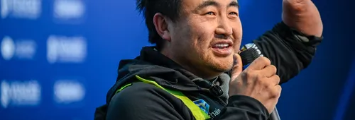 LES SABLES D'OLONNE, FRANCE - 18 FEVRIER 2025 : Le skipper de Singchain Team Haikou Jingkun Xu (CN) est photographié lors de sa conférence de presse après avoir pris la 30ème place du Vendée Globe, le 18 février 2025 aux Sables d'Olonne, France - (Photo by Jean-Louis Carli / Alea)