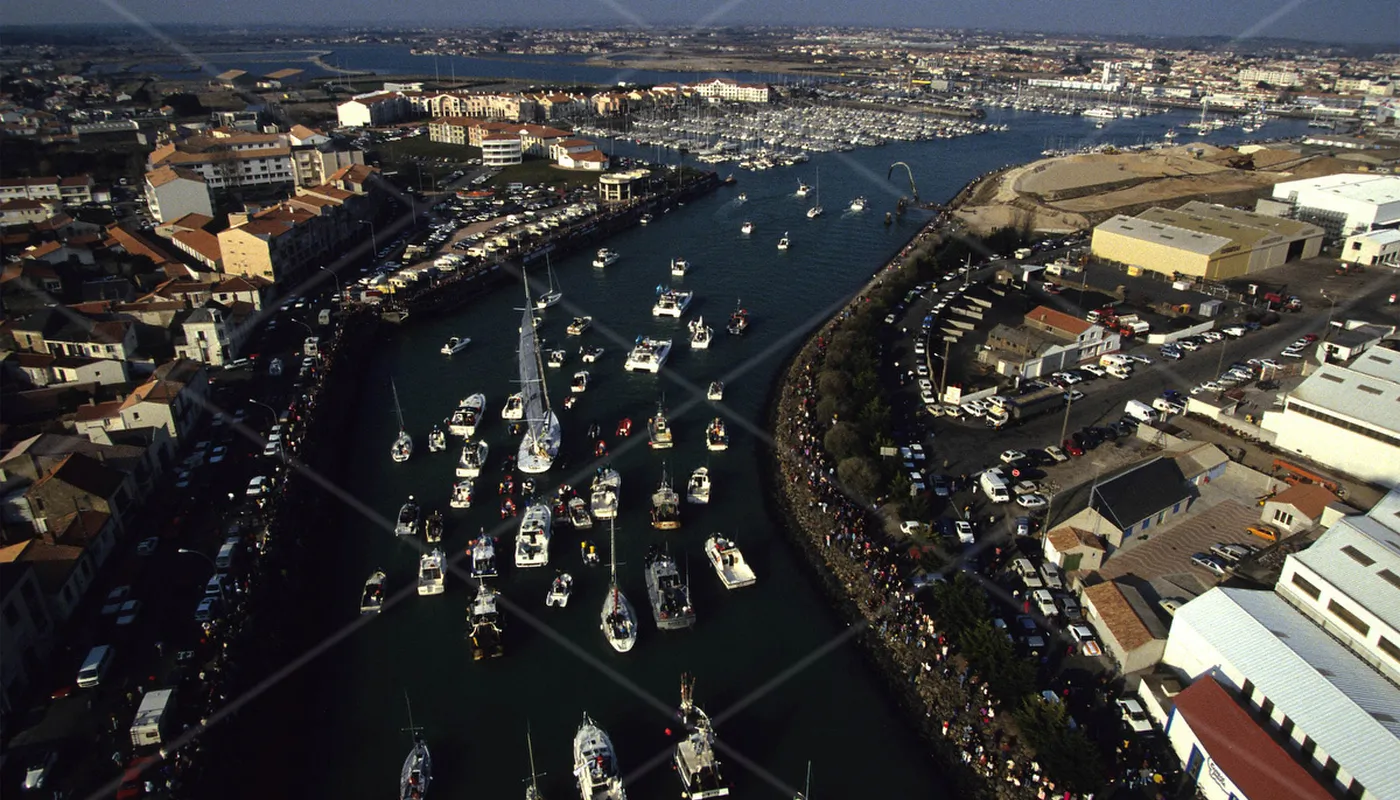 LES SABLES D'OLONNE (FRA) FINISH - 12/03/1993 