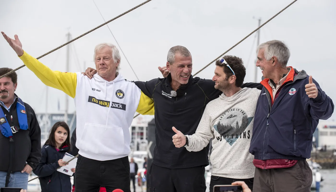 Arrivée de Sébastien Destremau (FRA), Technofirst Face Ocean, 18ème du Vendee Globe, aux Sables d'Olonne, le 10 Mars 2017