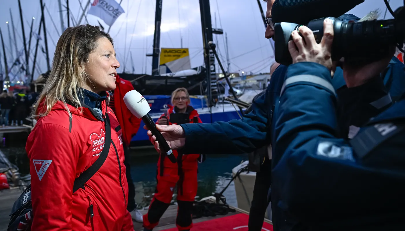 LES SABLES D'OLONNE, FRANCE - 10 NOVEMBRE 2024 : Les 40 concurrents IMOCA sont photographiés avant la ligne de départ de la 10e édition du Vendée Globe, le 10 novembre 2024 aux Sables d'Olonne, France. (Photo par Olivier Blanchet / Alea)