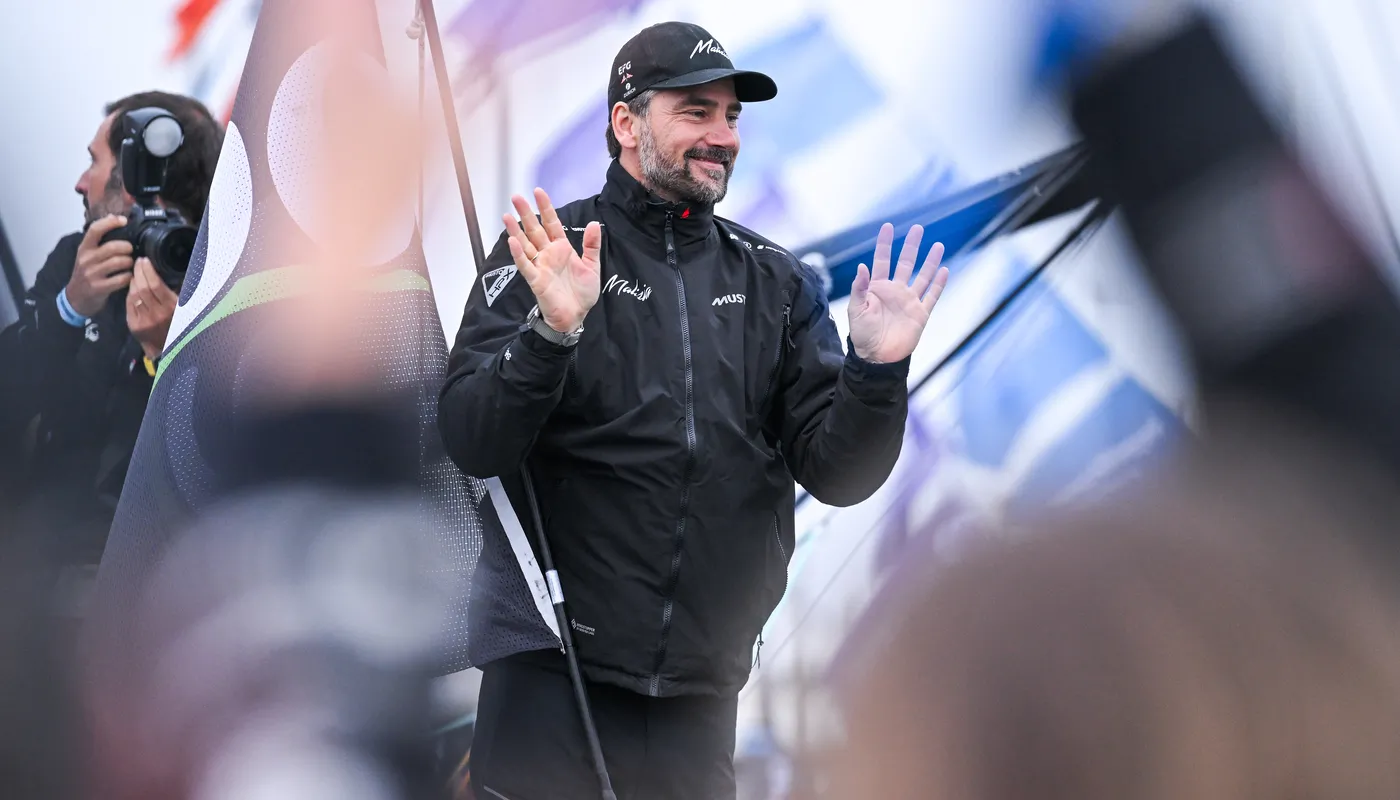 LES SABLES D'OLONNE, FRANCE - 10 NOVEMBRE 2024 : Les 40 concurrents IMOCA sont photographiés avant la ligne de départ de la 10ème édition du Vendée Globe, le 10 novembre 2024 aux Sables d'Olonne, France. (Photo par Vincent Curutchet / Alea)