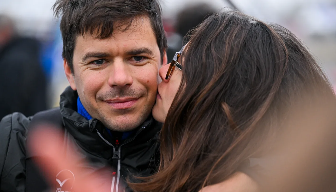 LES SABLES D'OLONNE, FRANCE - 10 NOVEMBRE 2024 : Les 40 concurrents IMOCA sont photographiés avant la ligne de départ de la 10ème édition du Vendée Globe, le 10 novembre 2024 aux Sables d'Olonne, France. (Photo par Vincent Curutchet / Alea)