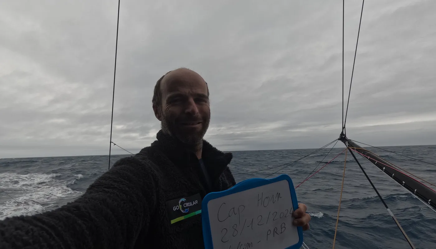 28 DÉCEMBRE 2024 : Photo envoyée depuis le bateau HOLCIM - PRB lors de la course à la voile du Vendée Globe le 28 décembre 2024. (Photo du skipper Nicolas Lunven) Cap Horn