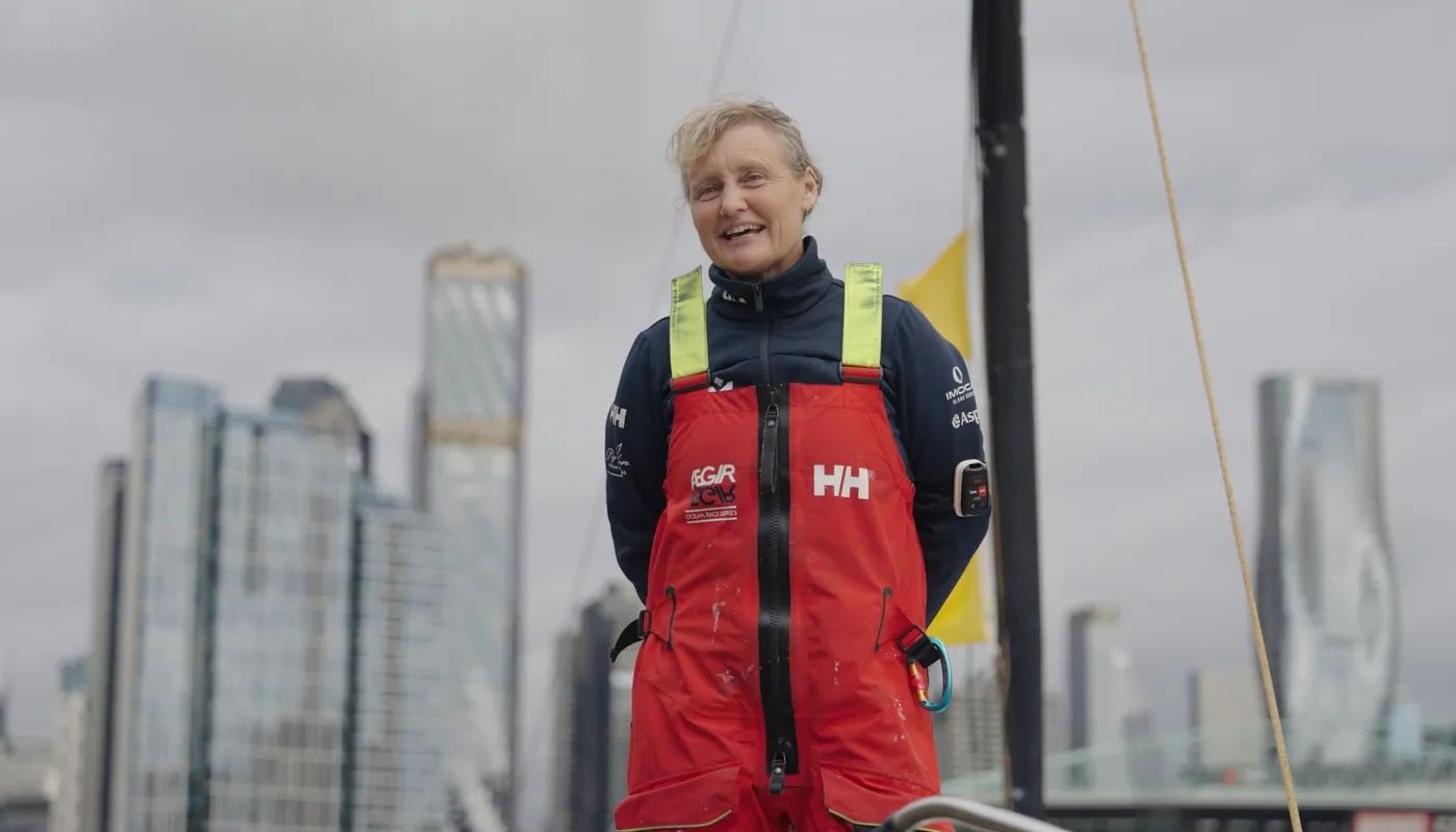 AUSTRALIE, 28 DÉCEMBRE 2024 : Photo envoyée par l'équipe du bateau Medallia arrivant à Melbourne (Australie) sous gréement de jury après avoir abandonné la course à la voile du Vendée Globe le 28 décembre 2024. (Photo de l'équipe Medallia)